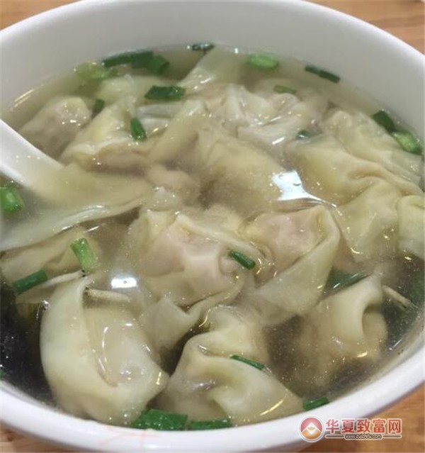 木板凳馄饨烧麦加盟